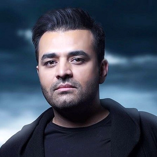 غنچه های سرخ